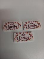 NIEUW: White Tile 2 x 4 with Reddish Brown 'our family' in H, Lego, Nieuw, Ophalen of Verzenden, X