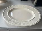 Wedgwood Edme ovale schaal, Huis en Inrichting, Keuken | Servies, Ophalen of Verzenden, Wedgwood, Aardewerk, Schaal of Schalen