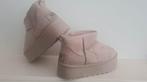 nieuw in doos, super gave kinder "uggs" - € 14.99 - maat 31, Jongen of Meisje, Schoenen, Nieuw, Ophalen of Verzenden