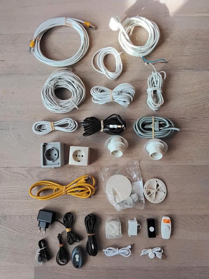 ZIE OMSCHRIJVING., Diversen, Rommelmarktspullen, Zo goed als nieuw, Ophalen