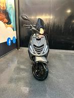 Piaggio Zip 50cc 4T – 2018 – Geel Kenteken – Alpha LED, Ophalen, Gebruikt, Maximaal 45 km/u, Zip