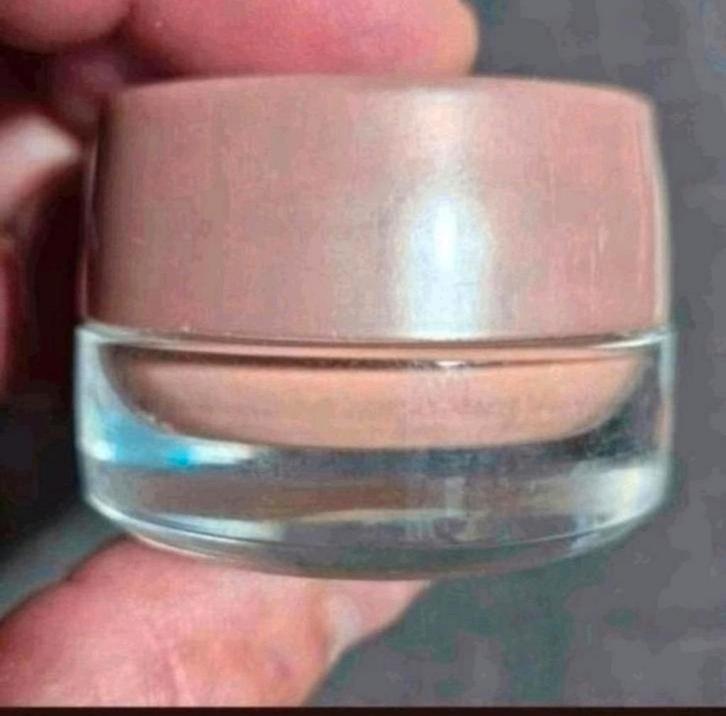 Maybelline Dream Matte Mousse - Sun Beige 048 - Nieuw, Sieraden, Tassen en Uiterlijk, Uiterlijk | Cosmetica en Make-up, Nieuw