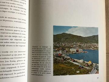 Boek v.Groenland speciaal land m.sneeuw ,eskimo,s,robben enz beschikbaar voor biedingen