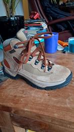 Olang Wandelschoenen Nubuck Leer - ZGAN mt 39, Bruin, Wandelschoenen, Zo goed als nieuw, Ophalen