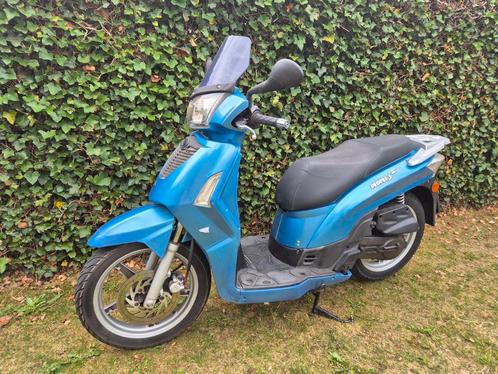 Kymco people s bromscooter, Fietsen en Brommers, Scooters | Kymco, Gebruikt, People S, Maximaal 45 km/u, Benzine, Ophalen