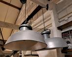 Grote ovale oude fabrieks of industrielle lampen 68 x 49 cm, Antiek en Kunst, Ophalen