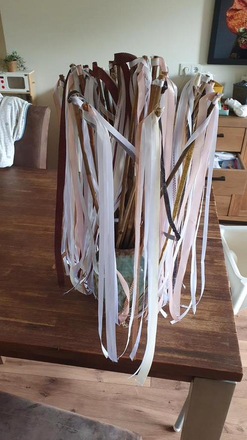 30x weddingwands lint stokjes zwaaien, Hobby en Vrije tijd, Feestartikelen, Zo goed als nieuw, Versiering, Geboorte of Huwelijk