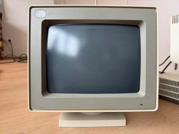 Vintage IBM Monochrome Monitor (Defect) beschikbaar voor biedingen