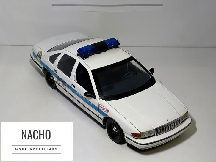 Chevrolet Caprice Chicago Police | UT Models | schaal 1:18, Hobby en Vrije tijd, Modelauto's | 1:18, Zo goed als nieuw, UT Models