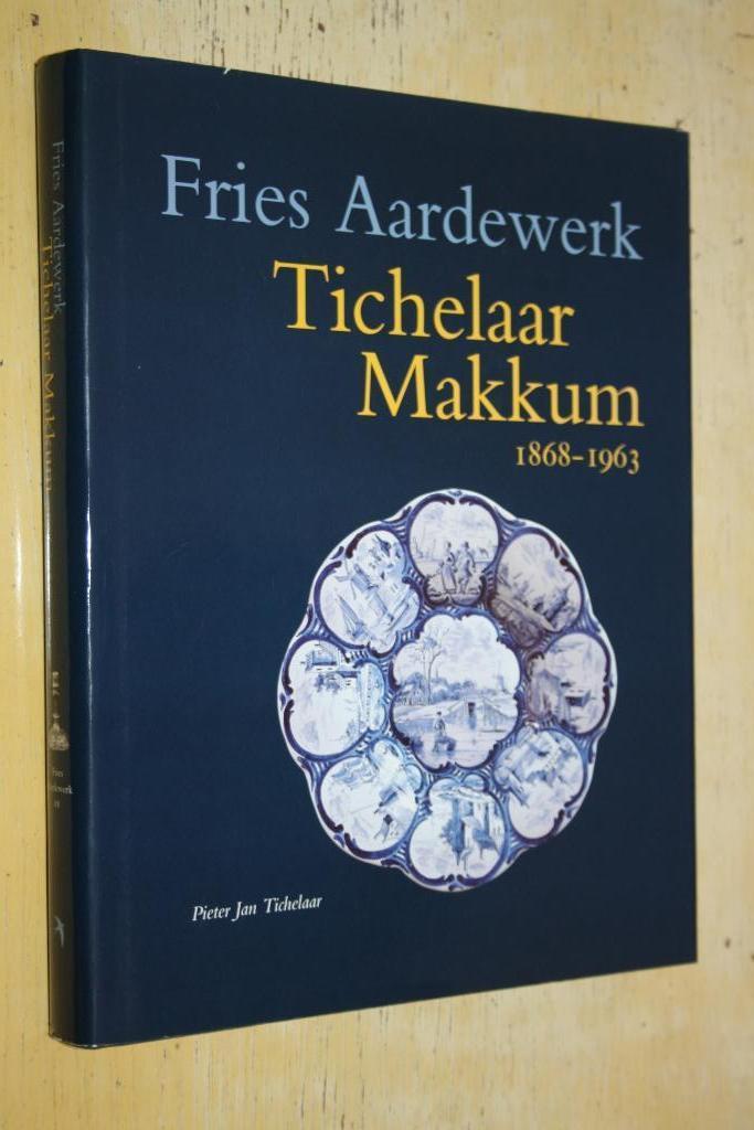Tichelaar Makkum 1868 1963 Fries aardewerk 4 sieraardewerk, Antiek en Kunst, Antiek | Keramiek en Aardewerk, Ophalen of Verzenden