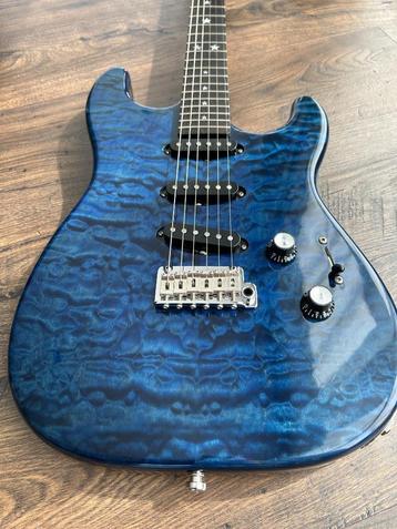Peer Dellen Custom Stratocaster + gigbag beschikbaar voor biedingen