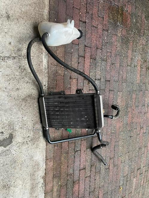 Gilera runner 125cc / 180cc radiateur, Motoren, Tuning en Styling, Ophalen