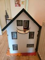 Groot poppenhuis inclusief meubeltjes, Ophalen, Gebruikt, Poppenhuis