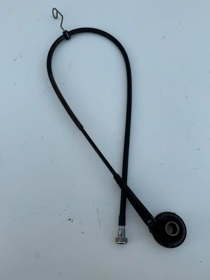 Kilometertellerkabel Derbi Boulevard / Piaggio Fly Origineel, Fietsen en Brommers, Brommeronderdelen | Algemeen, Zo goed als nieuw