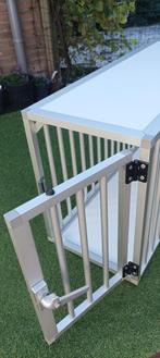 Aluminium dieren kooi met twee deuren, Dieren en Toebehoren, Februari, Vrouwelijk