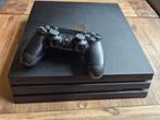Playstation 4 pro + controller, Spelcomputers en Games, Spelcomputers | Sony PlayStation 4, Ophalen of Verzenden, Zo goed als nieuw