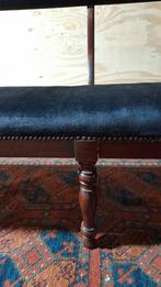 Antieke Houten Kerkbank met Bekleding, Antiek en Kunst, Antiek | Meubels | Stoelen en Banken, Ophalen of Verzenden