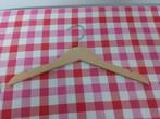 Houten kinderkledinghangers, Ophalen, Gebruikt