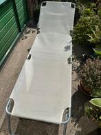 GRATIS: Ligbed, wit, ophalen, Tuin en Terras, Ligbedden, Ophalen, Gebruikt, Kunststof, Inklapbaar