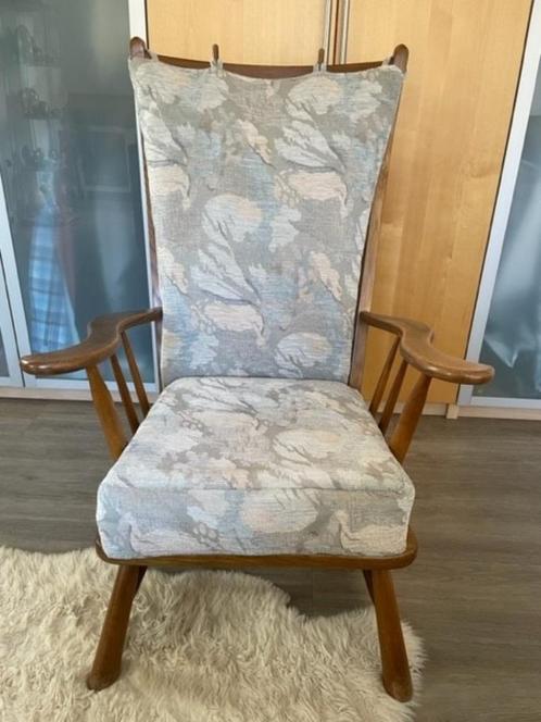 Vintage eiken salonstoel, Huis en Inrichting, Fauteuils, Gebruikt, Hout, 50 tot 75 cm, Minder dan 75 cm, Ophalen of Verzenden