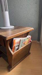 Mooi massief eiken krantenbak tafeltje met lade, Ophalen, Gebruikt