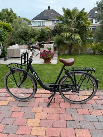 Fijne moederfiets in goede staat beschikbaar voor biedingen