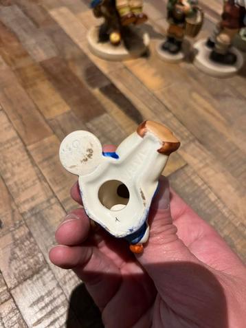 Vintage Hummel Beeldje - Muzikant beschikbaar voor biedingen