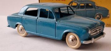 Dinky Toys (France) 24b Peugeot 403 Berline beschikbaar voor biedingen