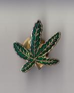 Wietblad Wiet pin Cannabis, Gebruikt, Niet vindbaar, Niet vindbaar, Speldje of Pin