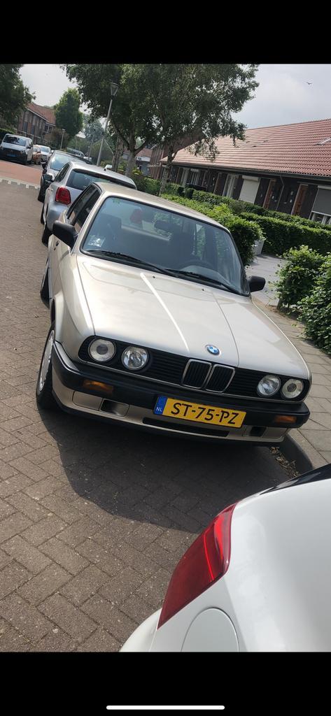Bmw E30 318i, origineel NL, 160k km 1988, Auto's, BMW, Particulier, 3-Serie, Benzine, Sedan, Handgeschakeld, Beige, Achterwielaandrijving