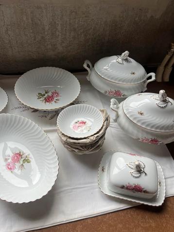 Kaiser Rose Servies - Moosrose Duitsland beschikbaar voor biedingen