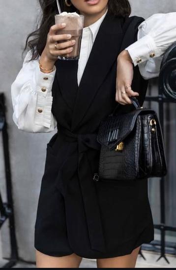 Zwarte JoshV, Josh V Sterrin gilet, jurkje, jurk in maat S. beschikbaar voor biedingen