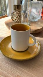 Huizen Potterie retro espressokopje en schotel, Antiek en Kunst, Antiek | Keramiek en Aardewerk, Ophalen