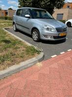 Skoda Fabia 1.2 TSI 63KW 2010 Grijs, Auto's, Voorwielaandrijving, 4 cilinders, Handgeschakeld, 19 km/l