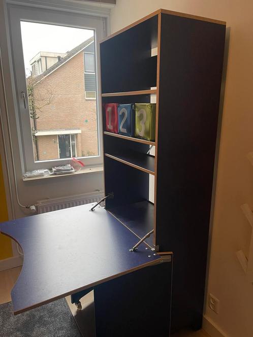 Kinderbureau, Huis en Inrichting, Bureaus, Zo goed als nieuw, Bureau, Ophalen