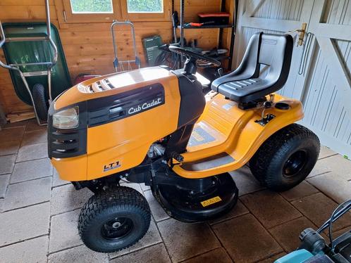 Cub cadet lt1 special force zitmaaier, Tuin en Terras, Zitmaaiers, Ophalen