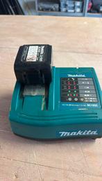 Makita lader met accu, Ophalen of Verzenden, Zo goed als nieuw