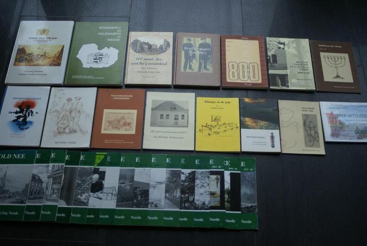 Streek-boeken van NEEDE. OA.Neede voor 200 jaar -100mael Nee, Boeken, Streekboeken en Streekromans, Zo goed als nieuw, Gelderland