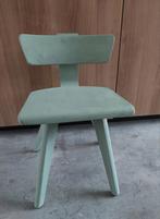 Oud houten schoolstoeltje voor kleuters, Huis en Inrichting, Stoelen, Ophalen, Gebruikt, Overige kleuren, Vintage