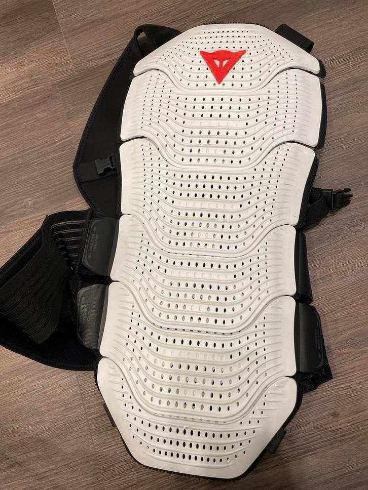 Dainese Rugbeschermer - Maat Onbekend, Motoren, Kleding | Motorhelmen, Dames, Heren, Overige typen, M, AGV, Tweedehands, Ophalen