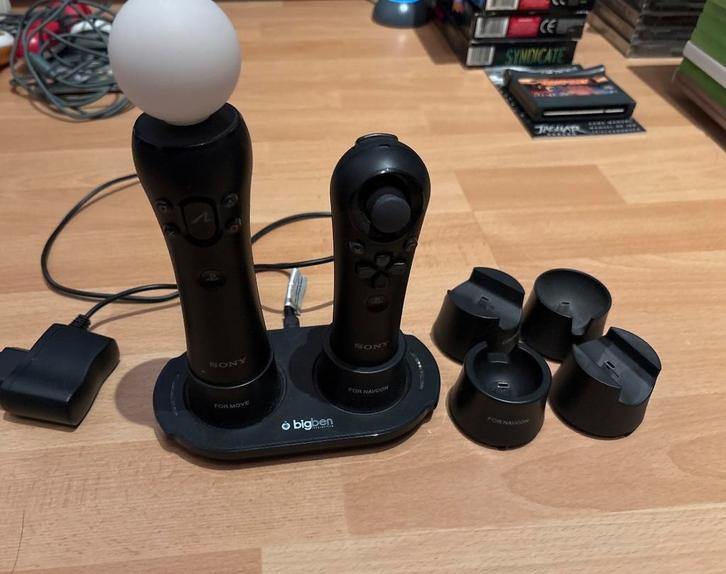 Playstation Move Controller + Navigator met Dock, Spelcomputers en Games, Games | Sony PlayStation 3, Gebruikt, Overige genres