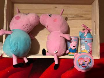 2x Peppa Pig & Eet / drinksetje beschikbaar voor biedingen