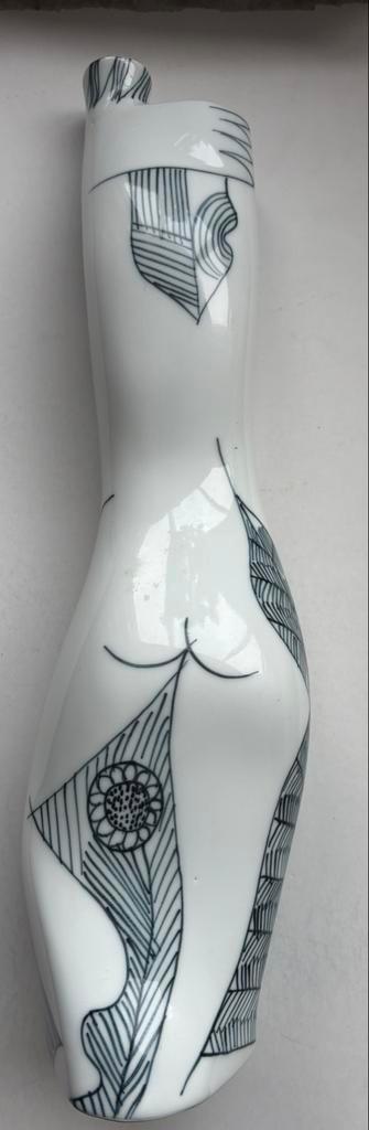 Sargadelos Anthropomorphe Vaas - Isaac Diaz Pardo beschikbaar voor biedingen