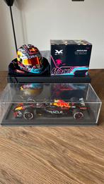 Max Verstappen 1:18 auto & 1:2 helm Miami 2022 Winner Spark, Verzamelen, Ophalen of Verzenden, Zo goed als nieuw, Formule 1