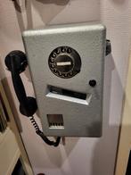 In nette staat telefoon van telefooncel met sleutel,geldbakj, Ophalen of Verzenden