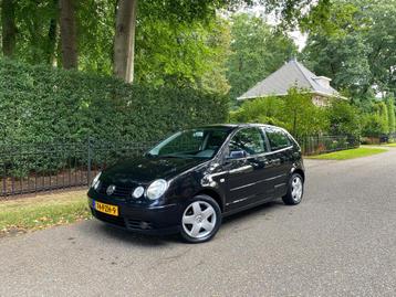 Volkswagen Polo 1.4-16V Sportline Automaat, Clima beschikbaar voor biedingen