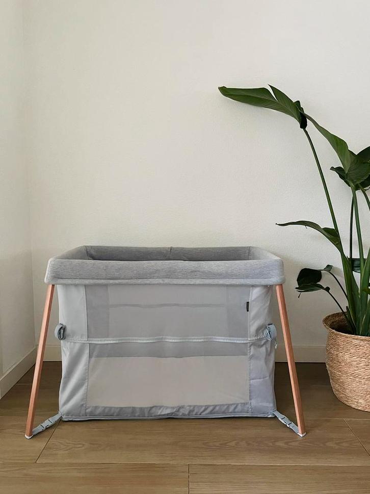 Maxi Cosi Iris Reisbedje - In nieuwstaat! 2 standen mogelijk, Kinderen en Baby's, Babywiegjes en Ledikanten, Zo goed als nieuw