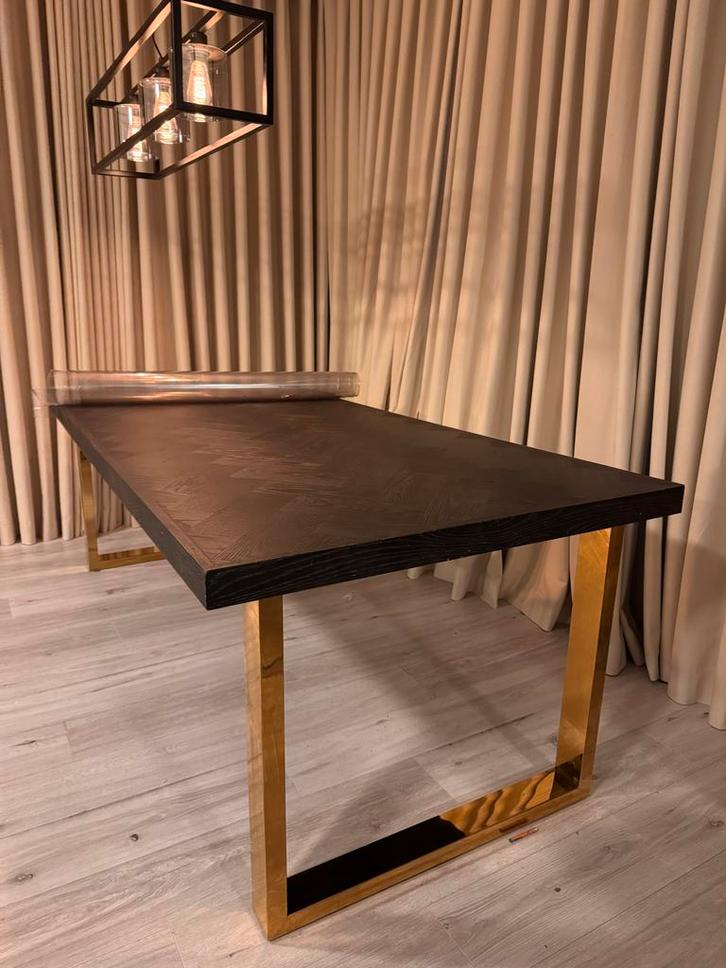 Richmond Blackbone Eettafel - Nieuwstaat!, Huis en Inrichting, Tafels | Eettafels, Nieuw, 100 tot 150 cm, 150 tot 200 cm, Vier personen