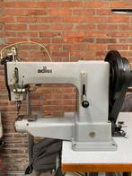 INDUSTRIE NAAIMACHINE VRIJE ARM ZWAARDRAAD TUIGLEER STIKKER, Hobby en Vrije tijd, Naaimachines en Toebehoren, Gebruikt, Naaimachine