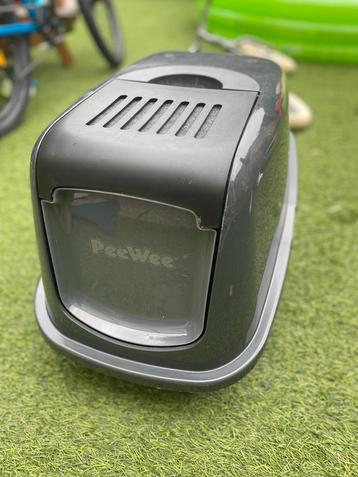 Peewee kattenbak zwart grijs beschikbaar voor biedingen